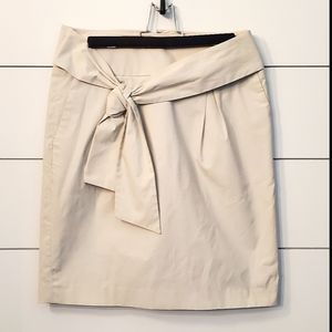 Banana Republic Pencil skirt with tie